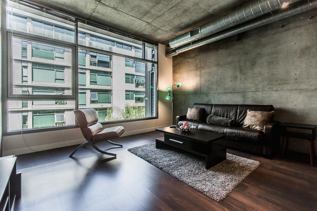 Met Lofts Downtown La