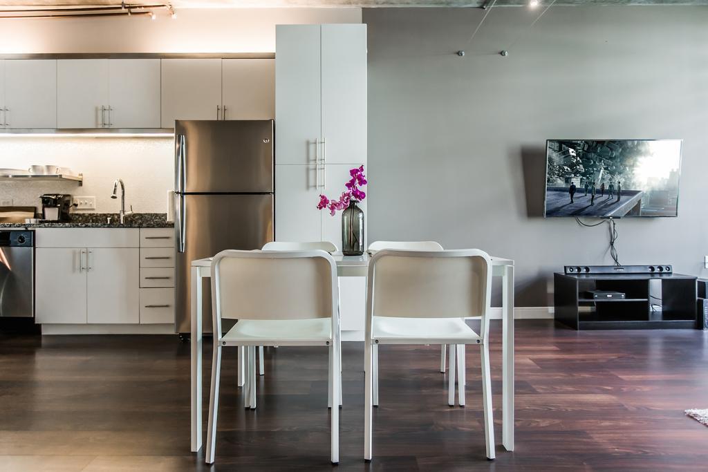 Met Lofts Downtown La